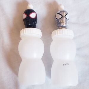 Good2Grow Marvel Silver Spiderman & Black Spiderman Character Topper & Bottle